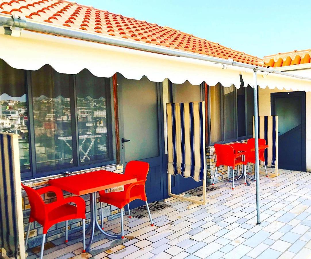Vila Aliaj Special Rooftop Room For Two Durres Exterior photo